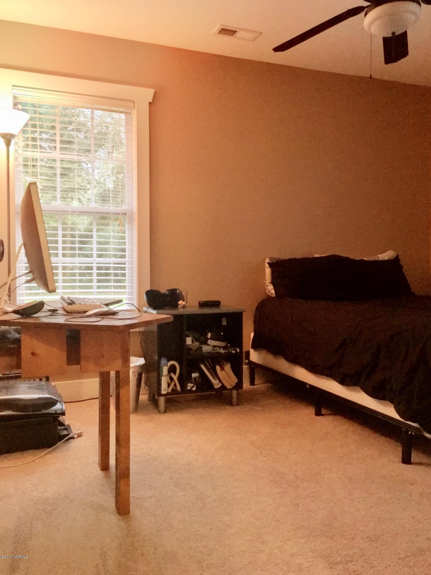 1007 Cordgrass Road Hampstead, NC 28443 - Photo 22 of 31 Bedroom 3