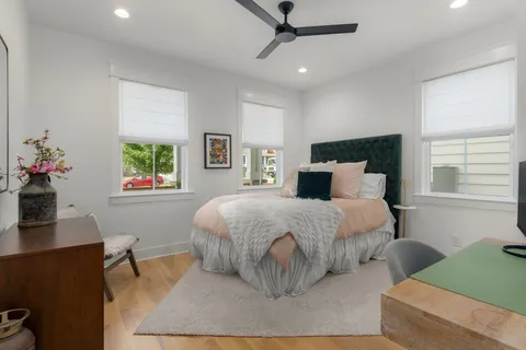 $889,000 | 4609 B Illinois Avenue, Nashville, TN 37209