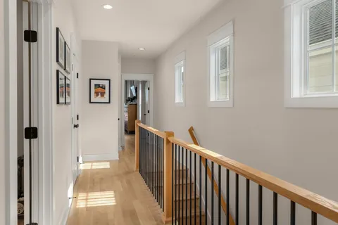 $889,000 | 4609 B Illinois Avenue, Nashville, TN 37209