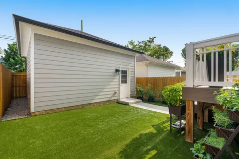 $889,000 | 4609 B Illinois Avenue, Nashville, TN 37209