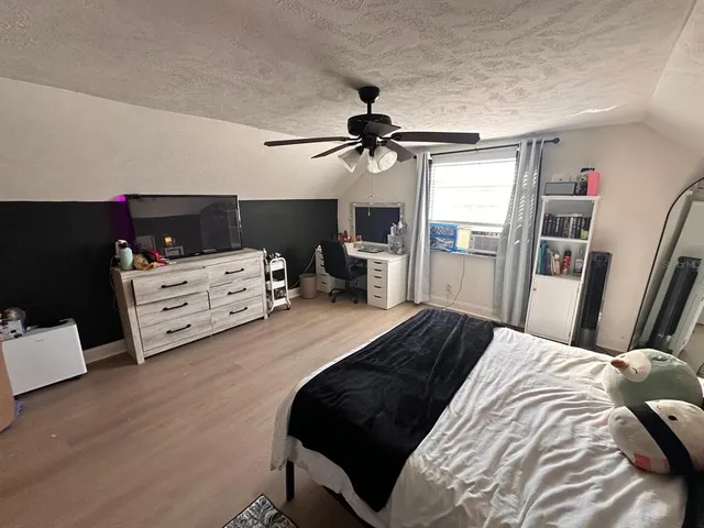 $435,000 | 613 Royal Crest Way, Brandon, FL 33511