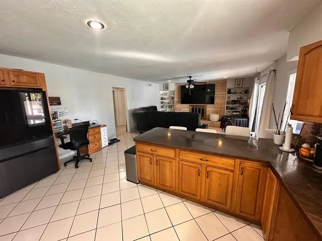 $435,000 | 613 Royal Crest Way, Brandon, FL 33511