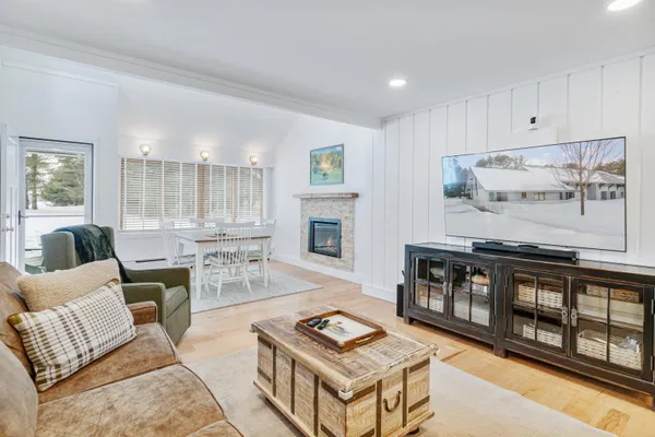 $659,000 | 60 Village Green Drive, Unit 2A, Stowe, VT 05672