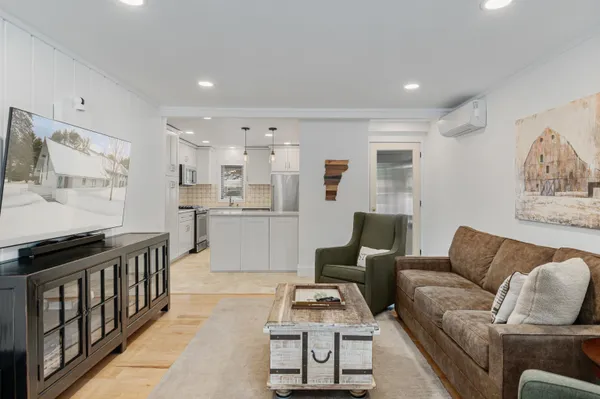 $659,000 | 60 Village Green Drive, Unit 2A, Stowe, VT 05672