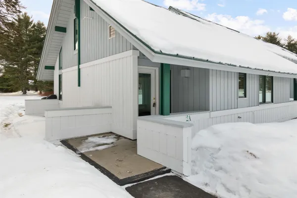 $659,000 | 60 Village Green Drive, Unit 2A, Stowe, VT 05672