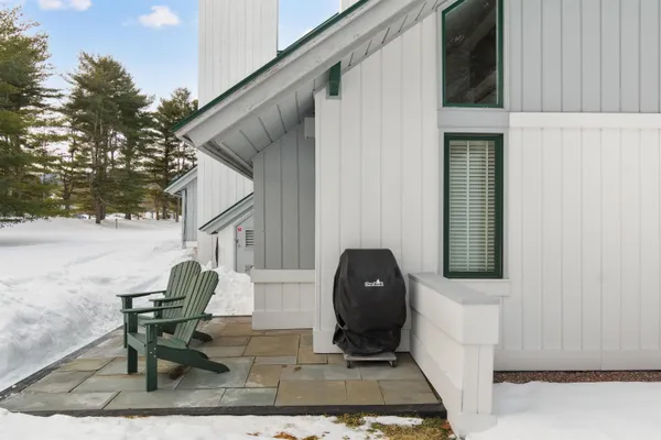 $659,000 | 60 Village Green Drive, Unit 2A, Stowe, VT 05672