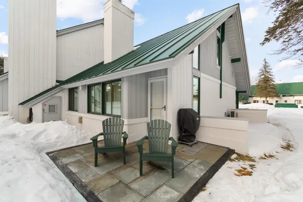 $659,000 | 60 Village Green Drive, Unit 2A, Stowe, VT 05672