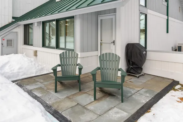 $659,000 | 60 Village Green Drive, Unit 2A, Stowe, VT 05672