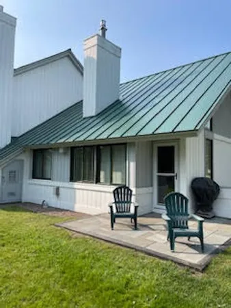 $659,000 | 60 Village Green Drive, Unit 2A, Stowe, VT 05672