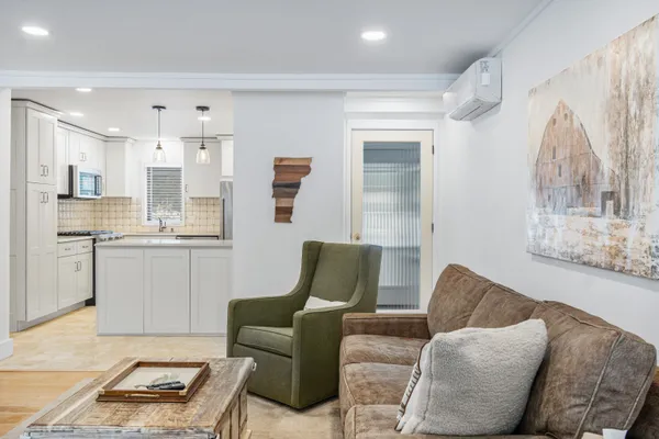 $659,000 | 60 Village Green Drive, Unit 2A, Stowe, VT 05672