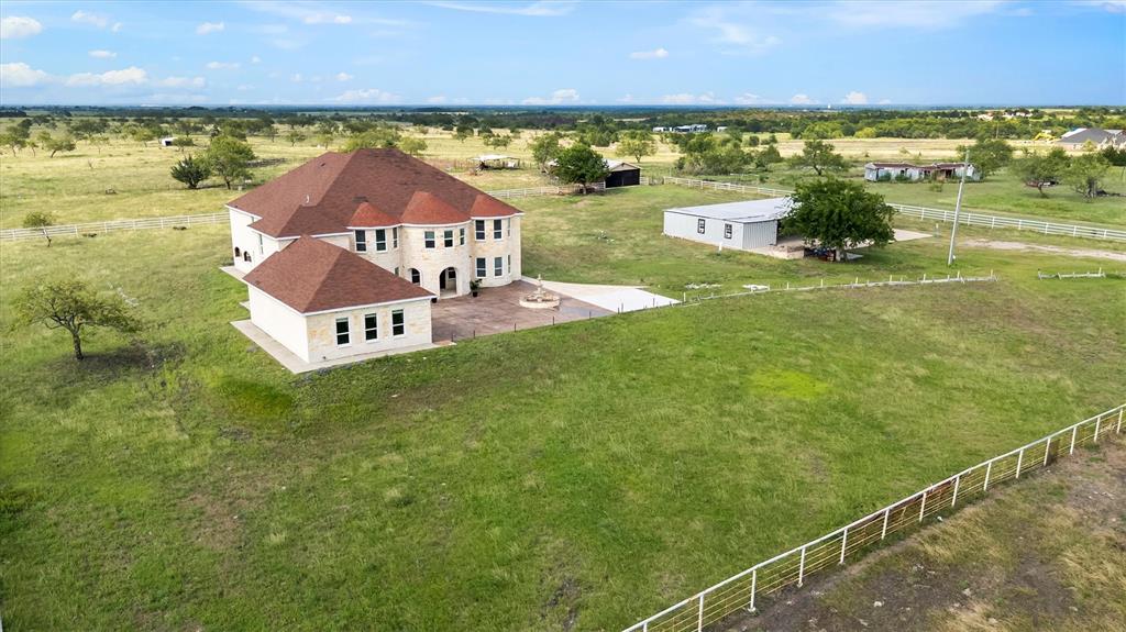 241 Gentry Road Ennis, TX 75119 - Photo 35 of 38