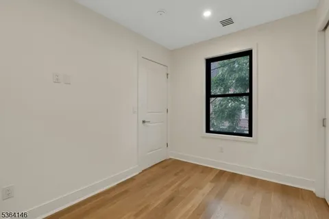 $949,999 | 21 West Cliff Street, Somerville, NJ 08876