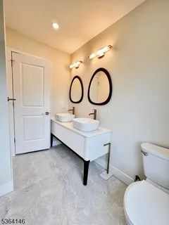 $949,999 | 21 West Cliff Street, Somerville, NJ 08876