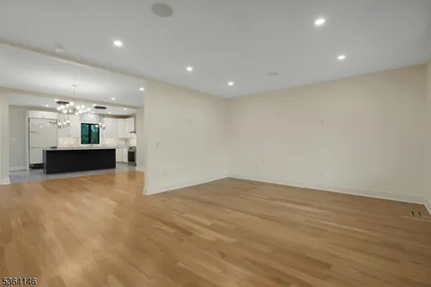 $949,999 | 21 West Cliff Street, Somerville, NJ 08876