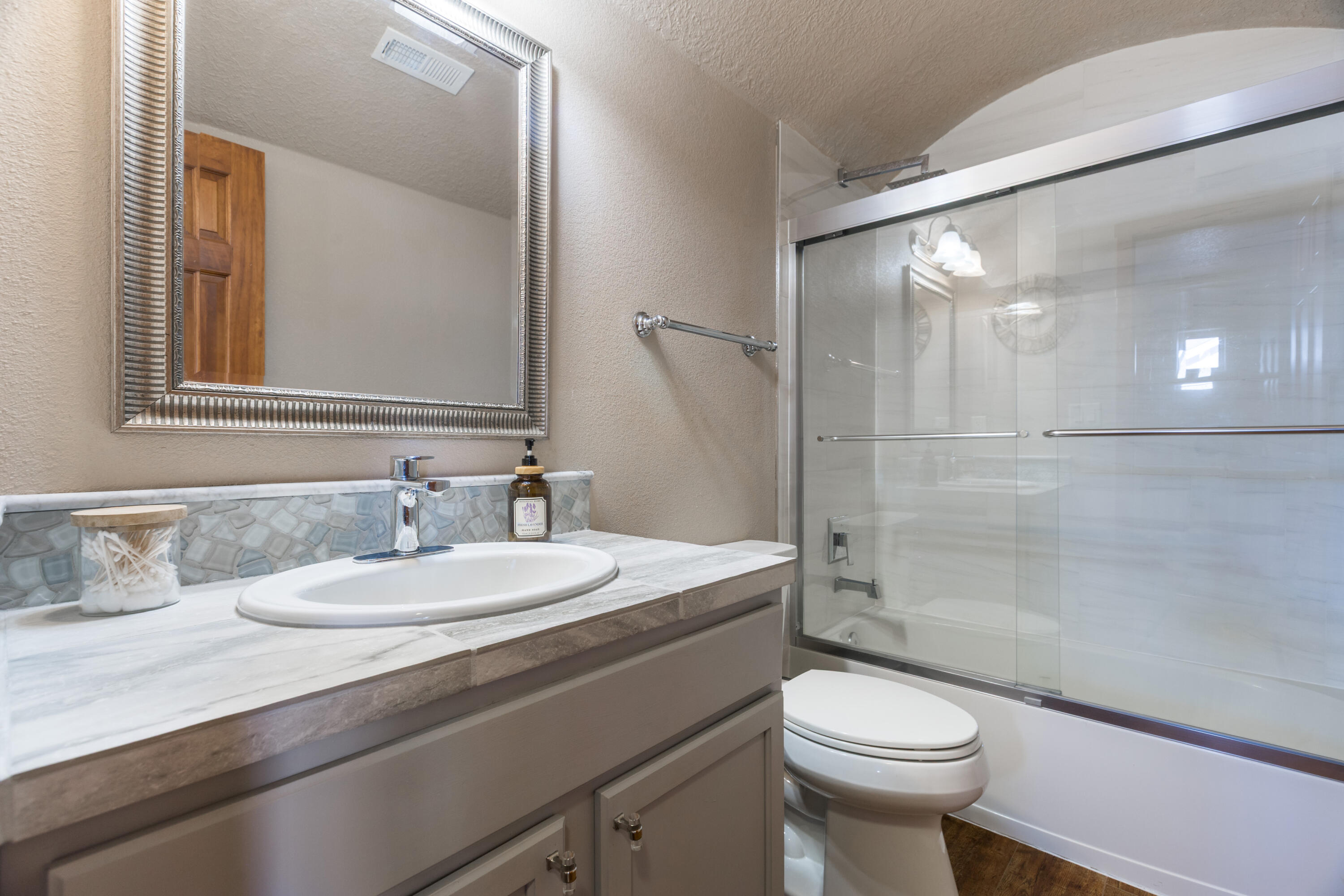5735 Strand Loop Southeast Albuquerque, NM 87106 - Photo 27 of 34 Gallery Image 27