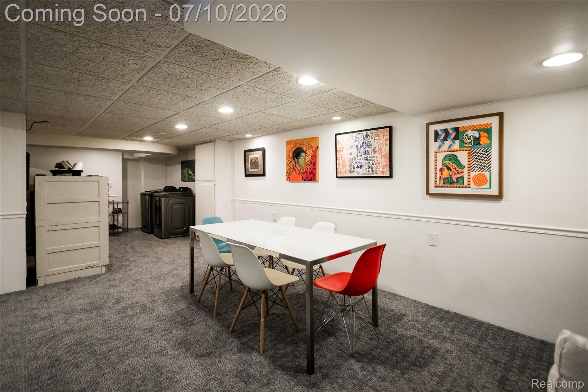 600 Middlesex Road Grosse Pointe, MI 48230 - Photo 30 of 43 Finished room featuring recessed lighting, a drop ceiling, and textured gray carpeting