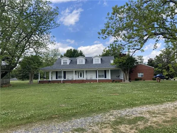 $795,000 | 132 Melrose Bend Boulevard, Natchez, LA 71456