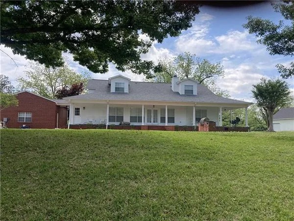 $795,000 | 132 Melrose Bend Boulevard, Natchez, LA 71456