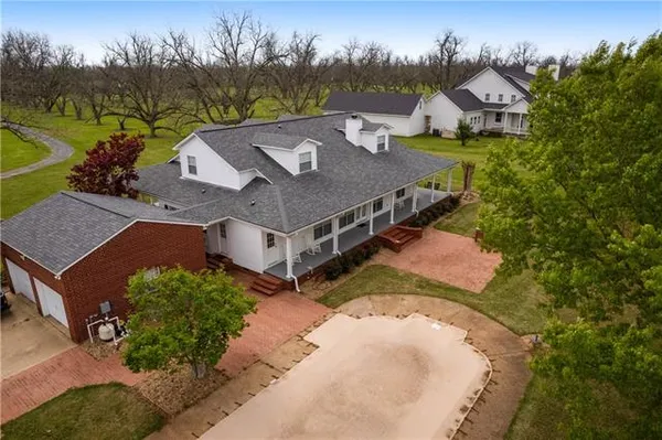 $795,000 | 132 Melrose Bend Boulevard, Natchez, LA 71456