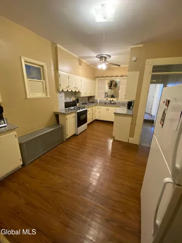 $950,000 | 122 4th Street, Troy, NY 12180