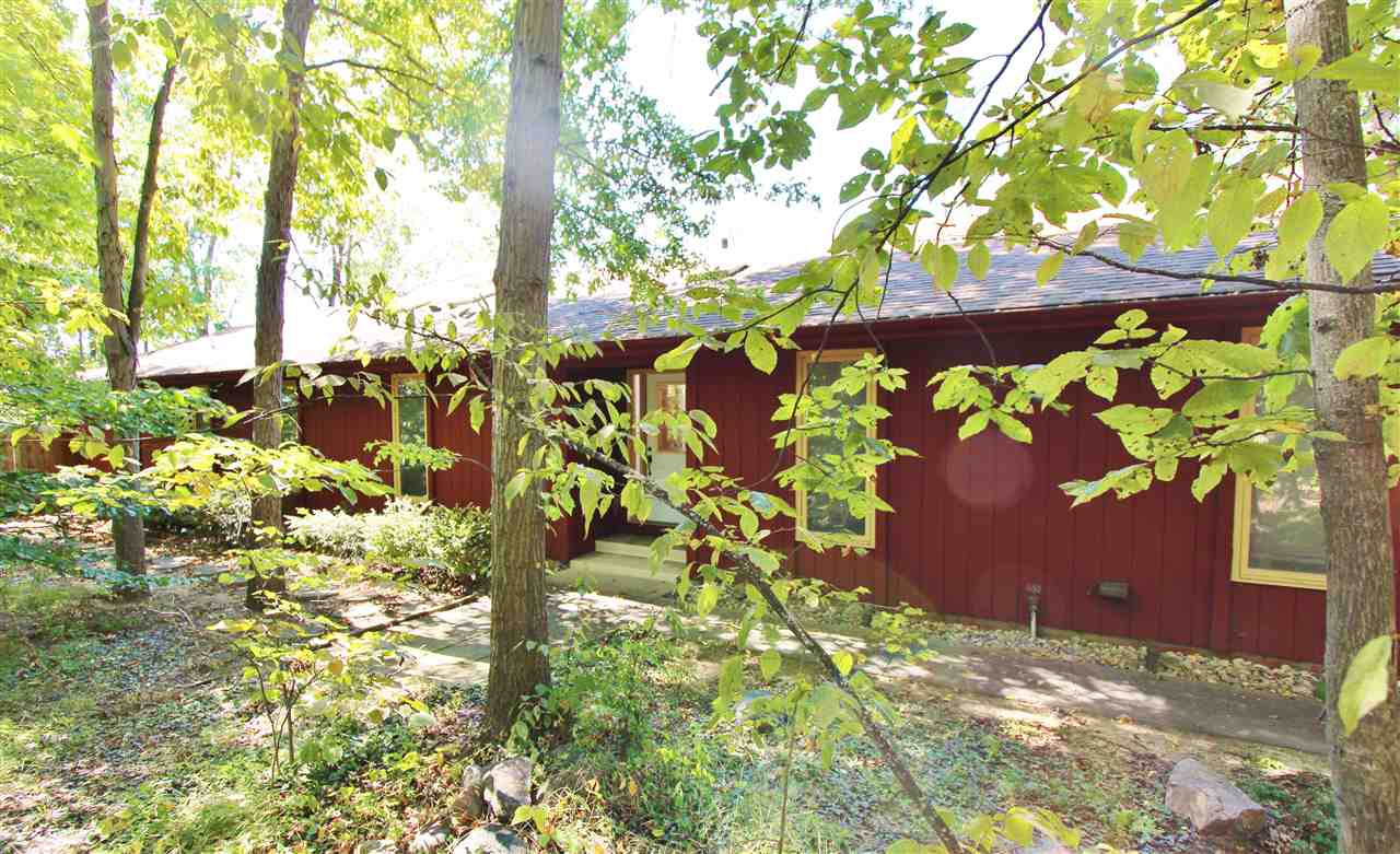10405 Oaktree Road Fort Wayne, IN 46845 - Photo 1 of 30