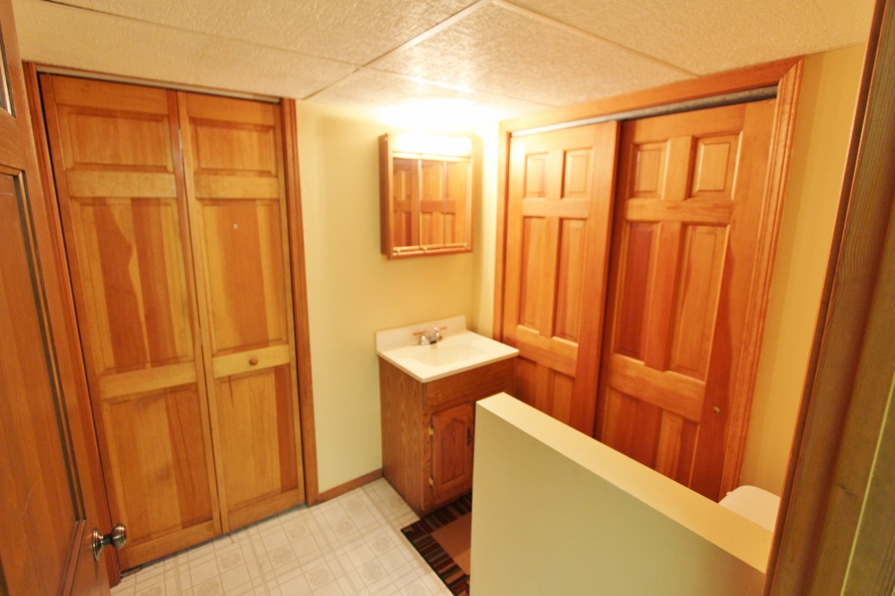 10405 Oaktree Road Fort Wayne, IN 46845 - Photo 25 of 30