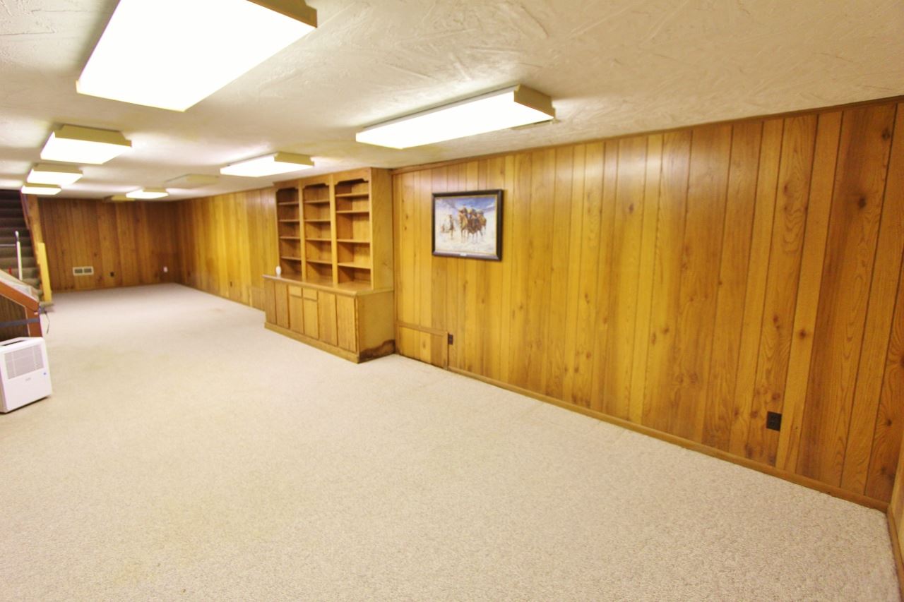 10405 Oaktree Road Fort Wayne, IN 46845 - Photo 26 of 30