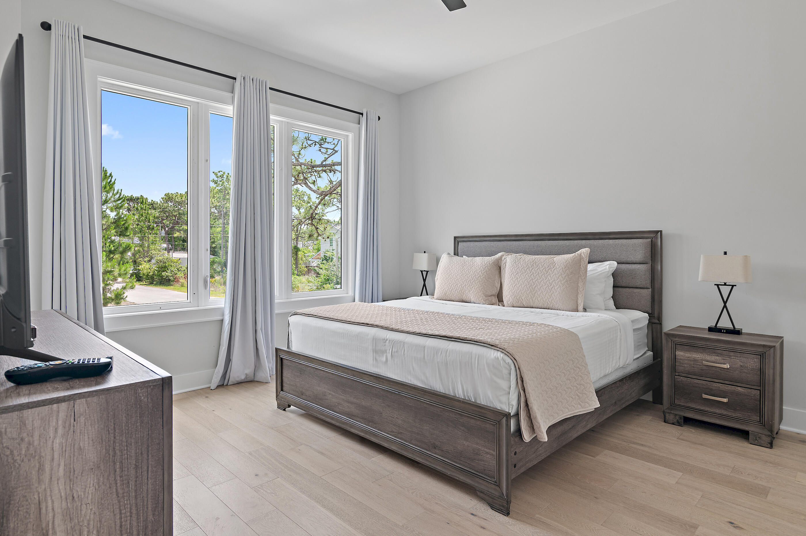 13 Jp Lane Santa Rosa Beach, FL 32459 - Photo 25 of 31 a bedroom with a bed and a window