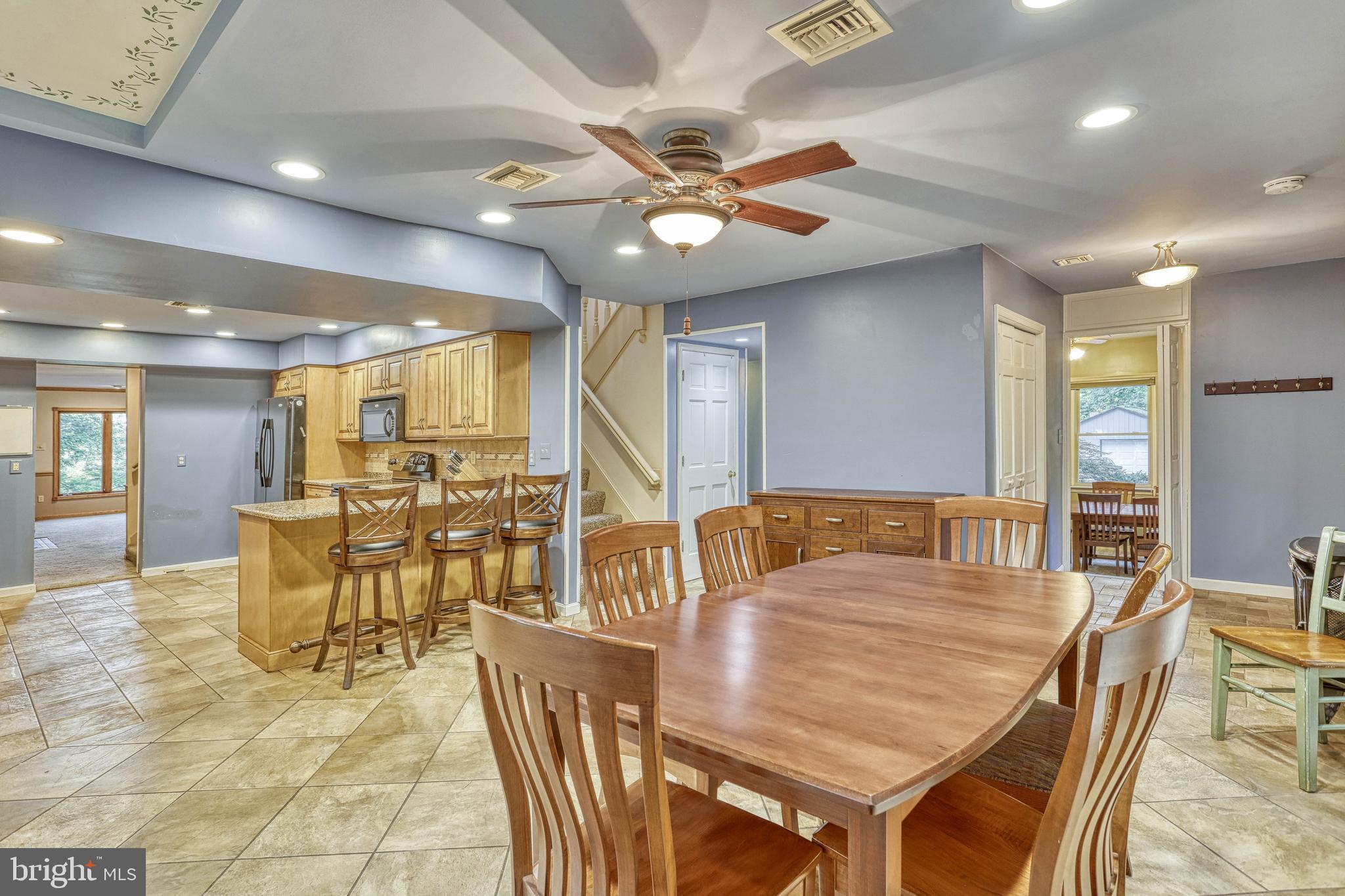 613 Edgewood Road York, PA 17402 - Photo 1 of 59 Gallery Image 1