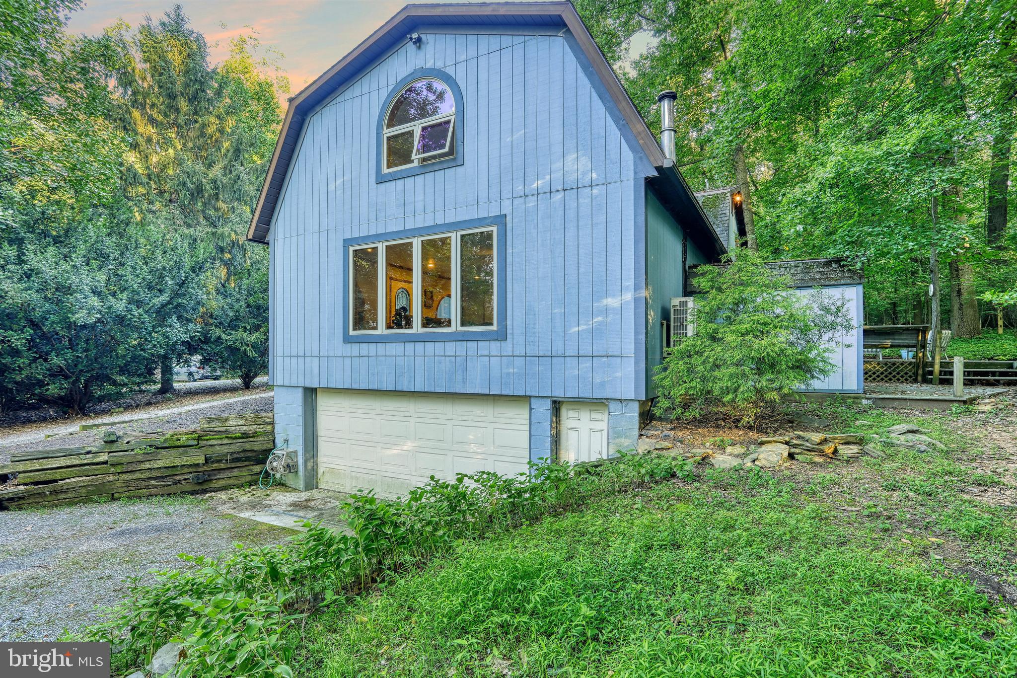 613 Edgewood Road York, PA 17402 - Photo 11 of 59 Gallery Image 11