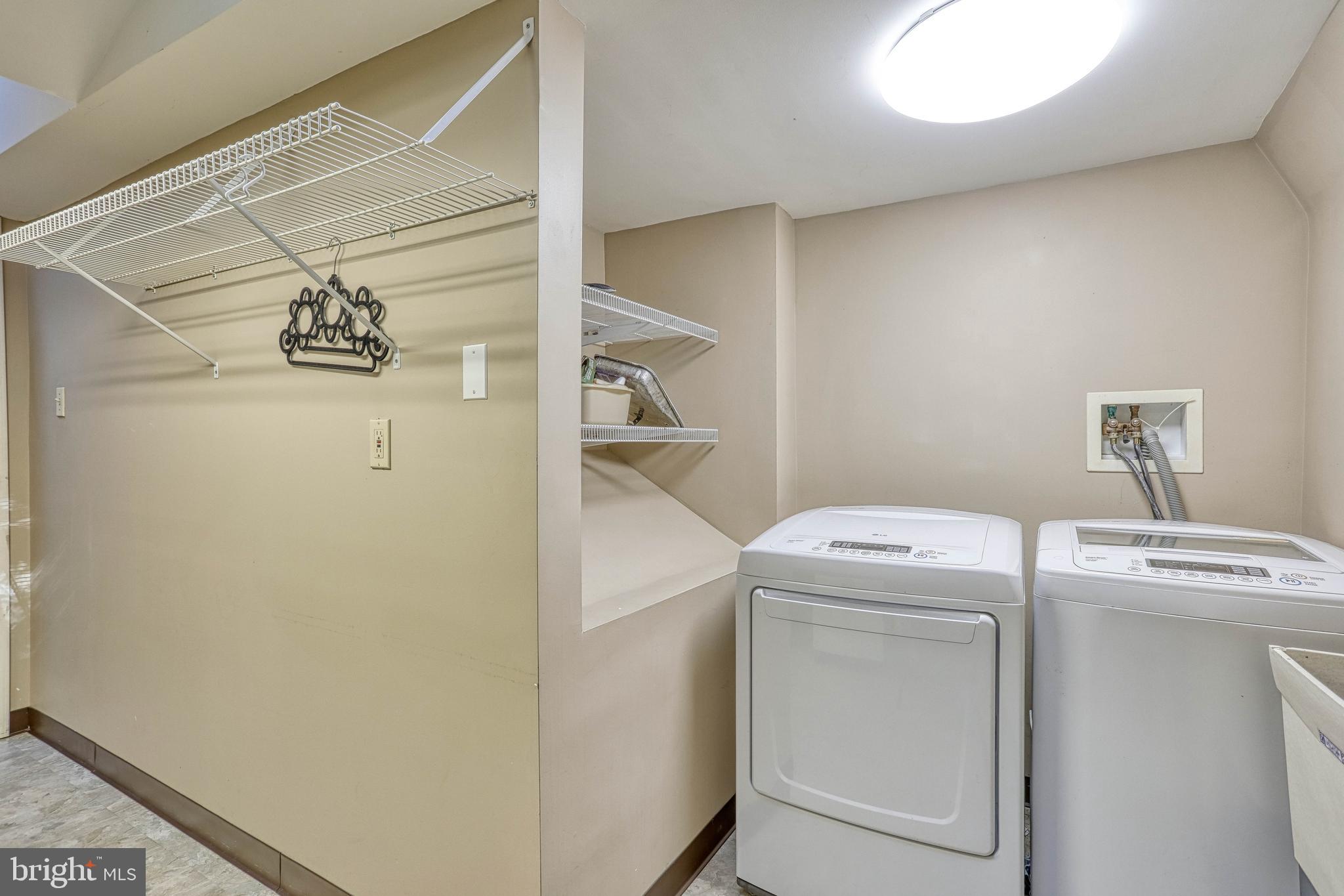 613 Edgewood Road York, PA 17402 - Photo 33 of 59 Gallery Image 33
