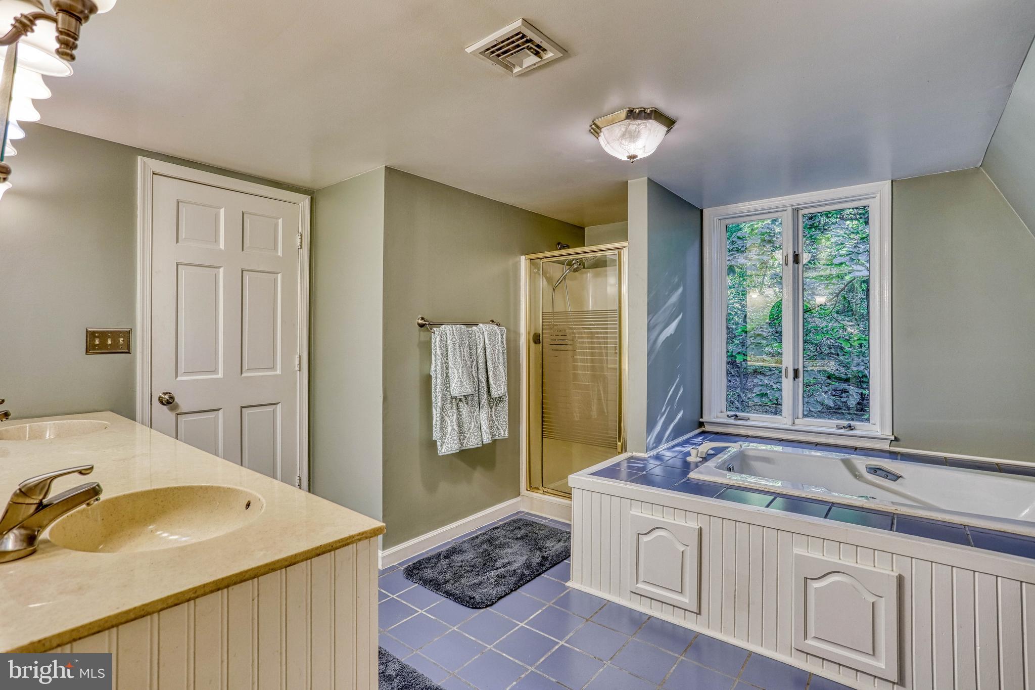 613 Edgewood Road York, PA 17402 - Photo 44 of 59 Gallery Image 44