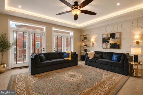 $785,000 | 505 Uptown Street, Gaithersburg, MD 20878