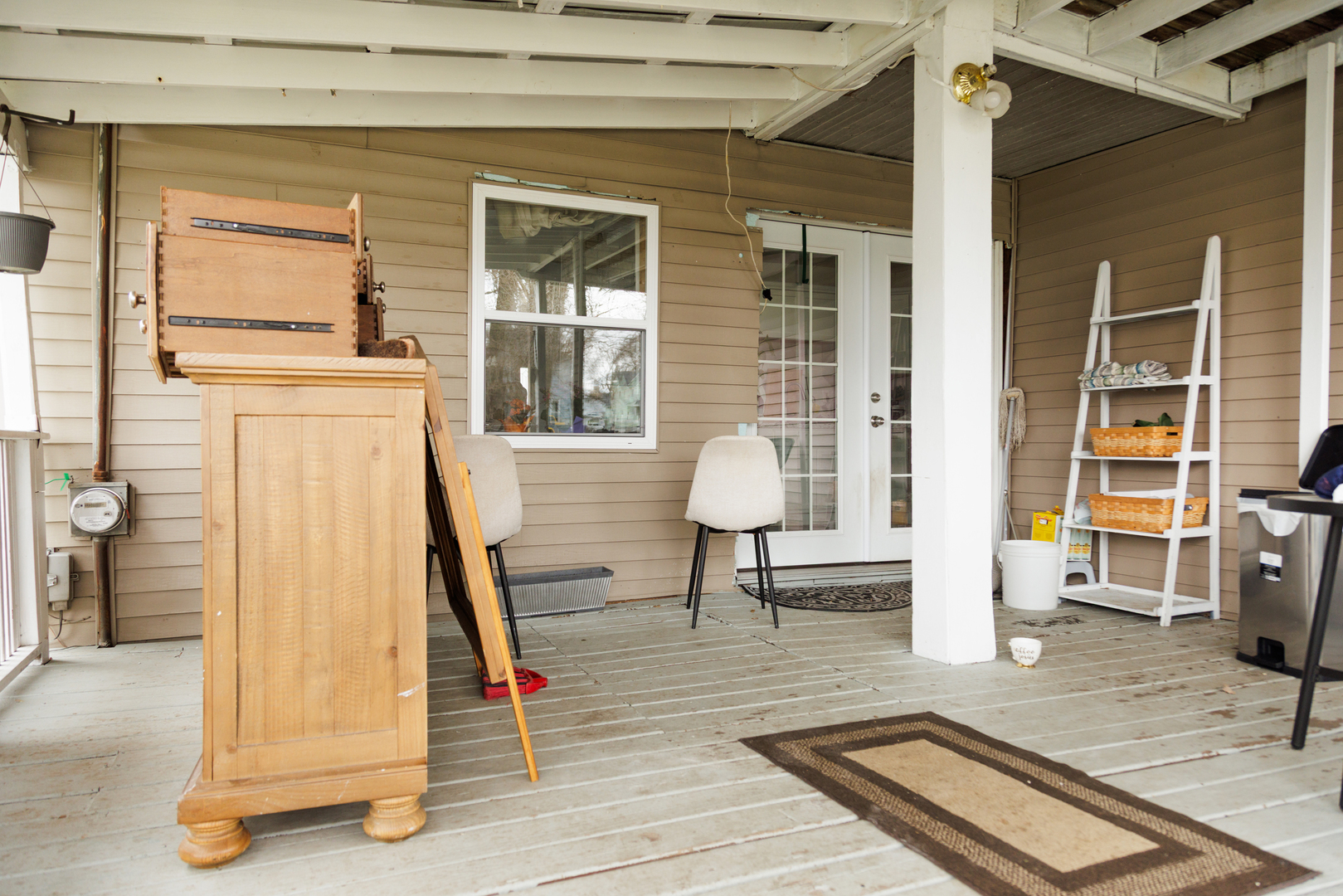732 North Dearborn Avenue Kankakee, IL 60901 - Photo 20 of 21 a view of a house with wooden floor and chair