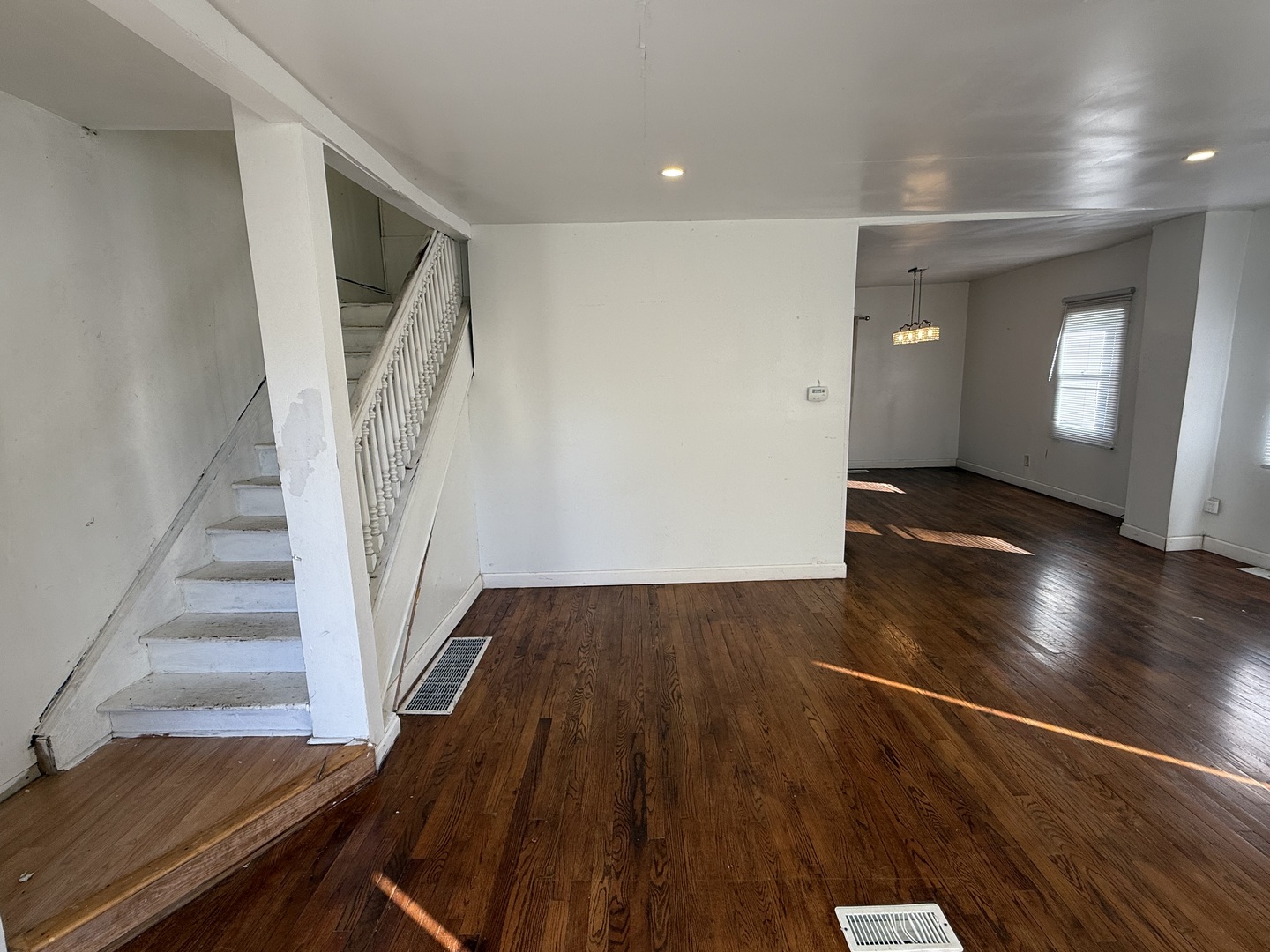 732 North Dearborn Avenue Kankakee, IL 60901 - Photo 5 of 21 a view of entryway with wooden floor