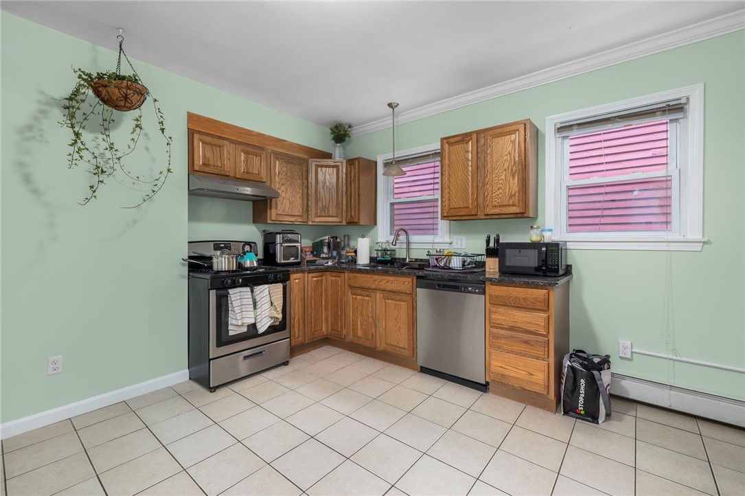 89 Knowles Street Providence, RI 02906 - Photo 15 of 48 stainless steel appliances