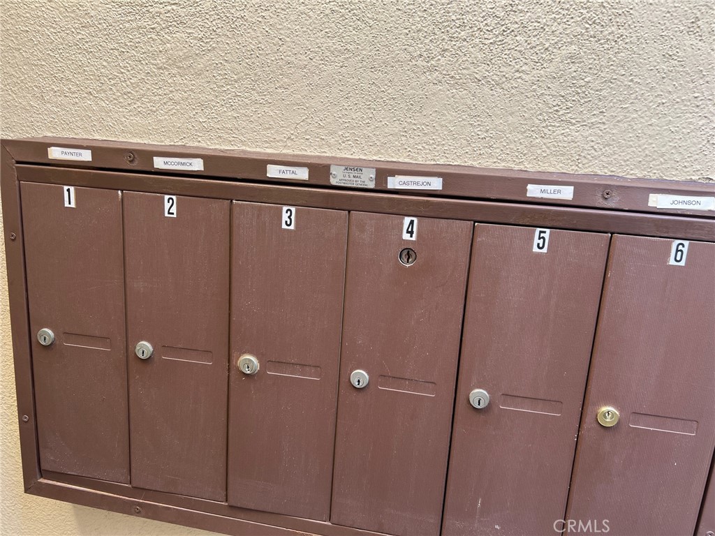 244 5th Street Seal Beach, CA 90740 - Photo 10 of 16 a close view of shower tap
