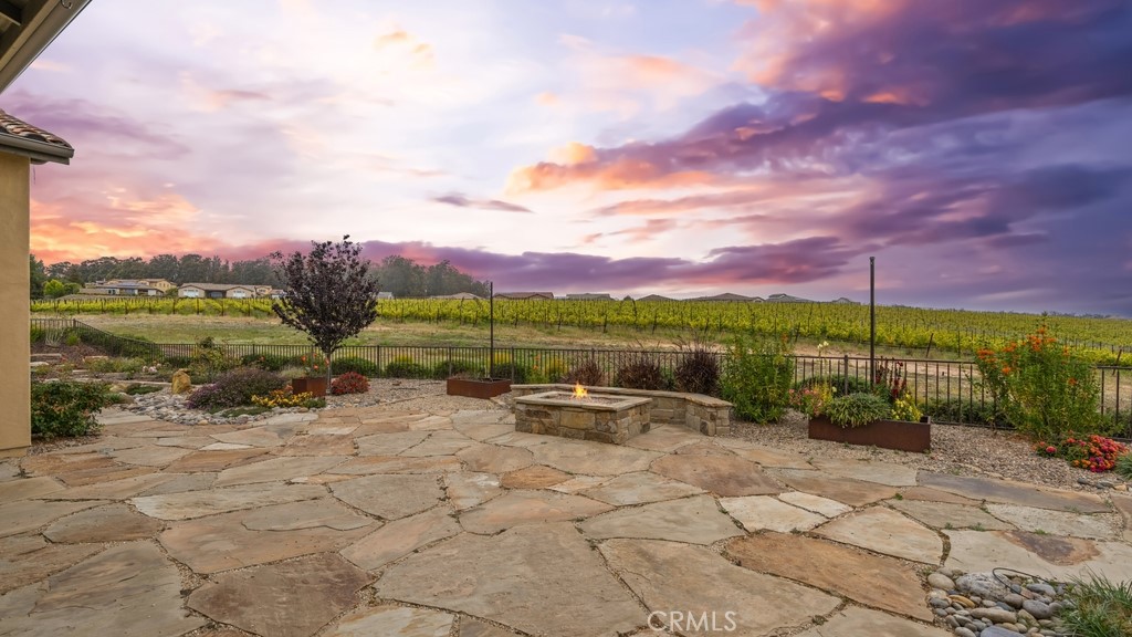 851 Trail View Place Nipomo, CA 93444 - Photo 35 of 47 a view of a terrace with a yard