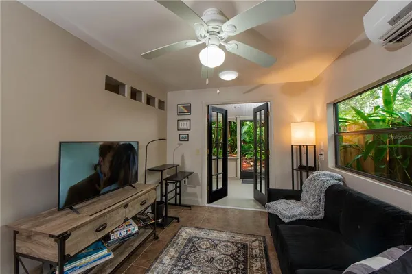 $2,100 | 1631 Bonita Lane, Unit C, Sarasota, FL 34239
