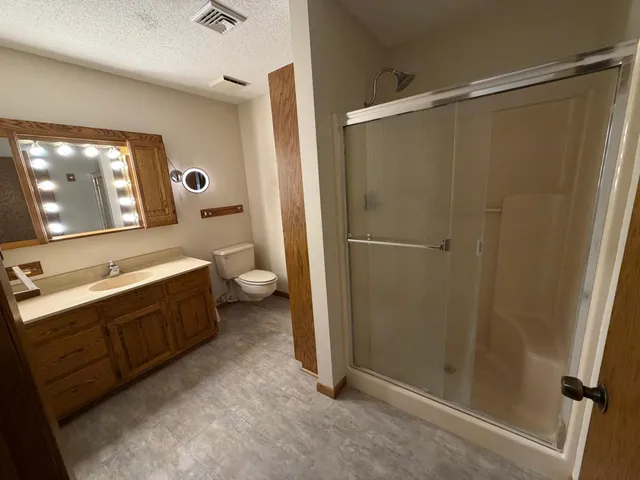 $1,333 | 314 5th Street Southwest, Unit 2BD1BTH, Willmar, MN 56201