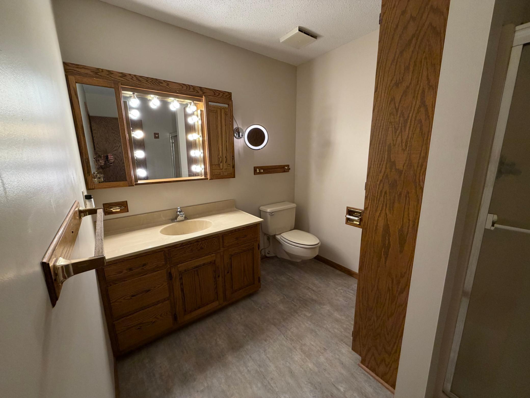 314 5th Street Southwest, Unit 2BD1BTH Willmar, MN 56201 - Photo 7 of 21