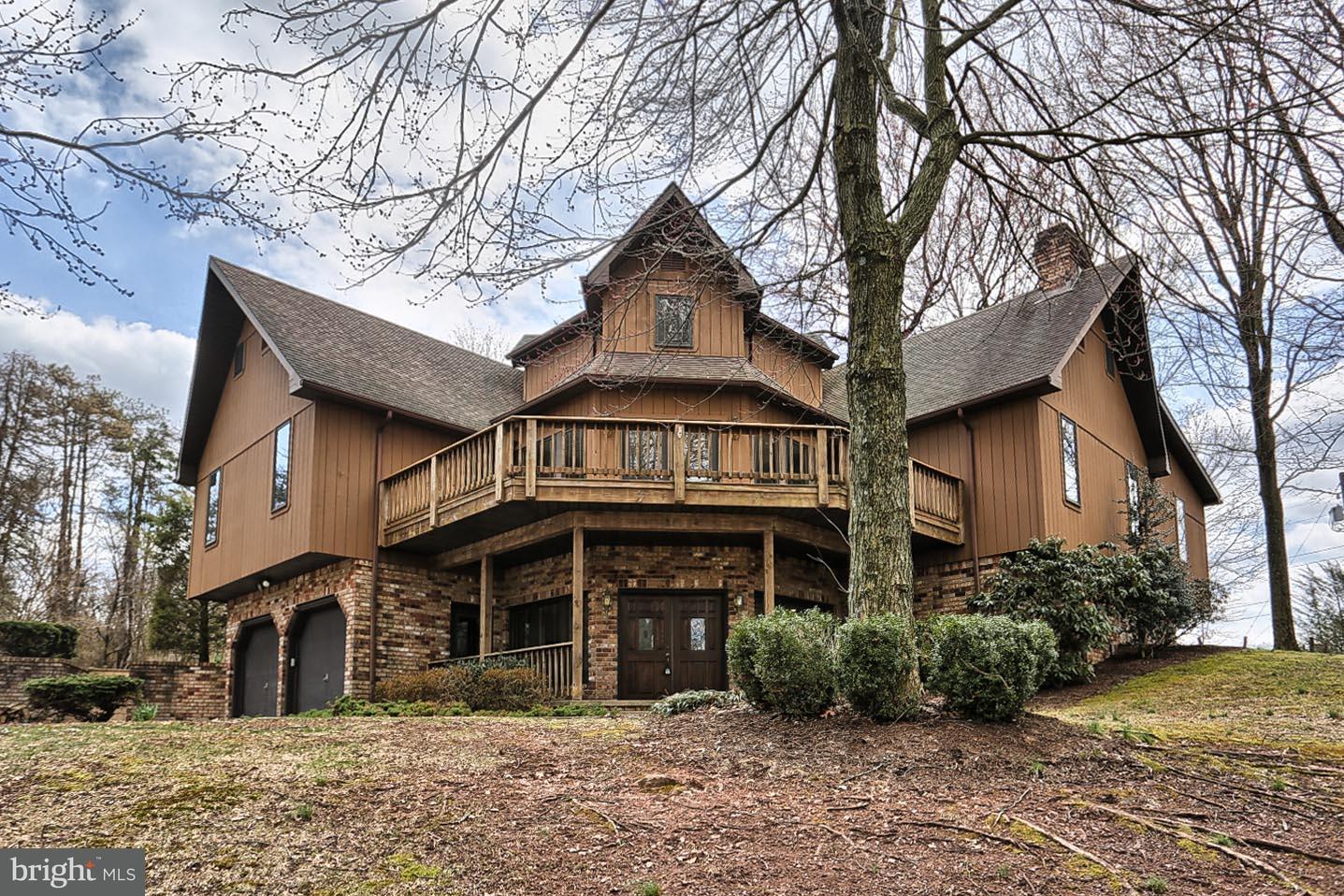 724 Heck Hill Road Lewisberry, PA 17339 - Photo 1 of 36 Gallery Image 1