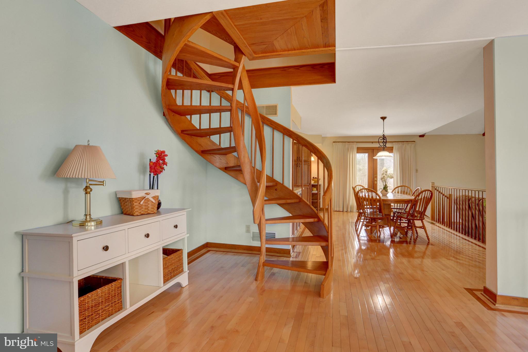 724 Heck Hill Road Lewisberry, PA 17339 - Photo 3 of 36 Gallery Image 3