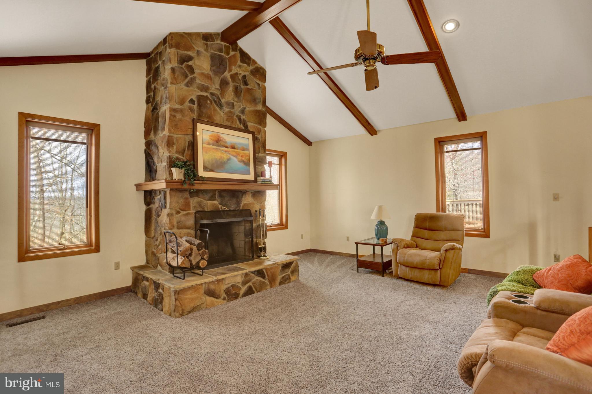724 Heck Hill Road Lewisberry, PA 17339 - Photo 5 of 36 Gallery Image 5