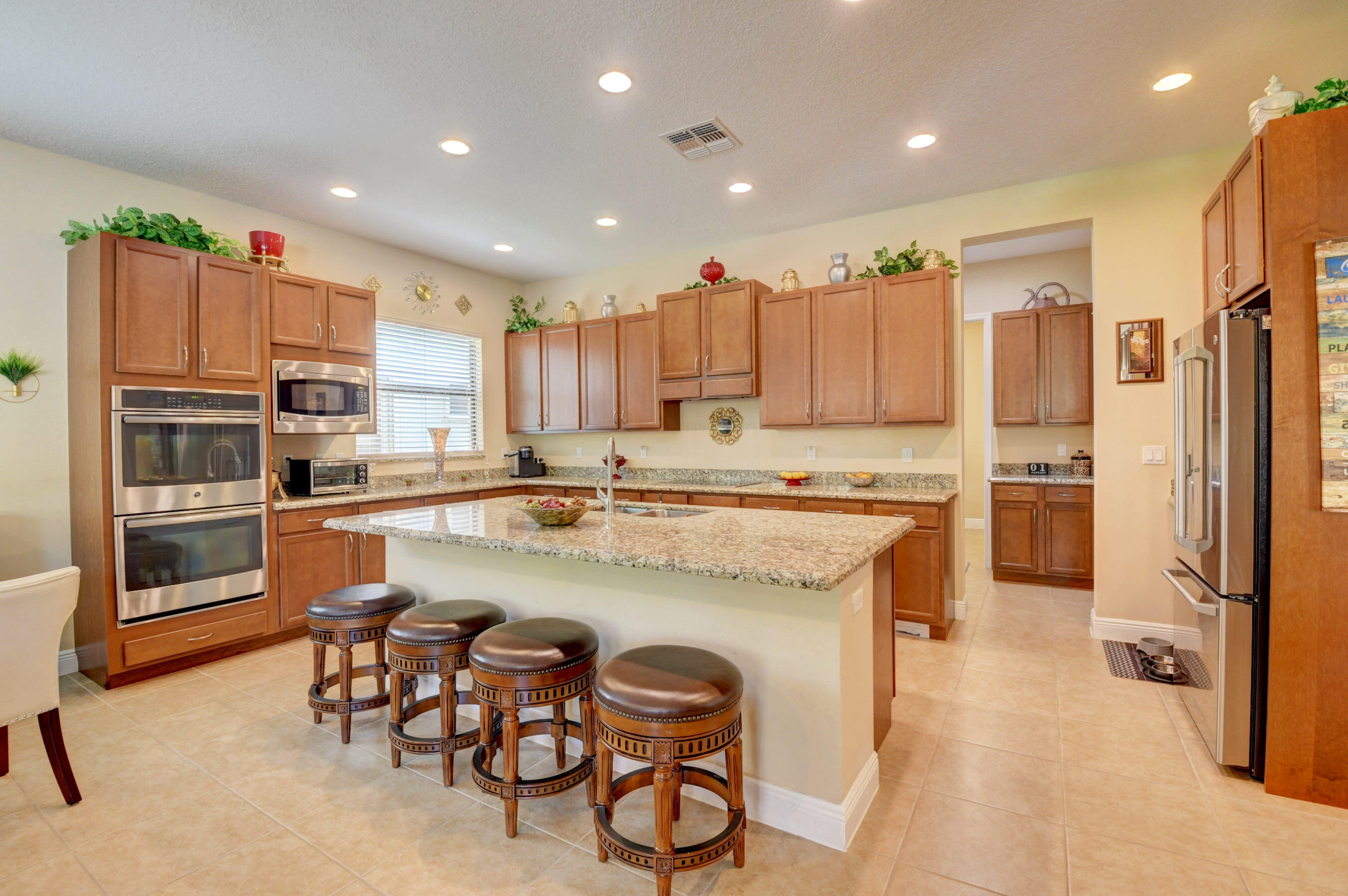 12178 Boca Reserve Lane Boca Raton, FL 33428 - Photo 13 of 34 Kitchen