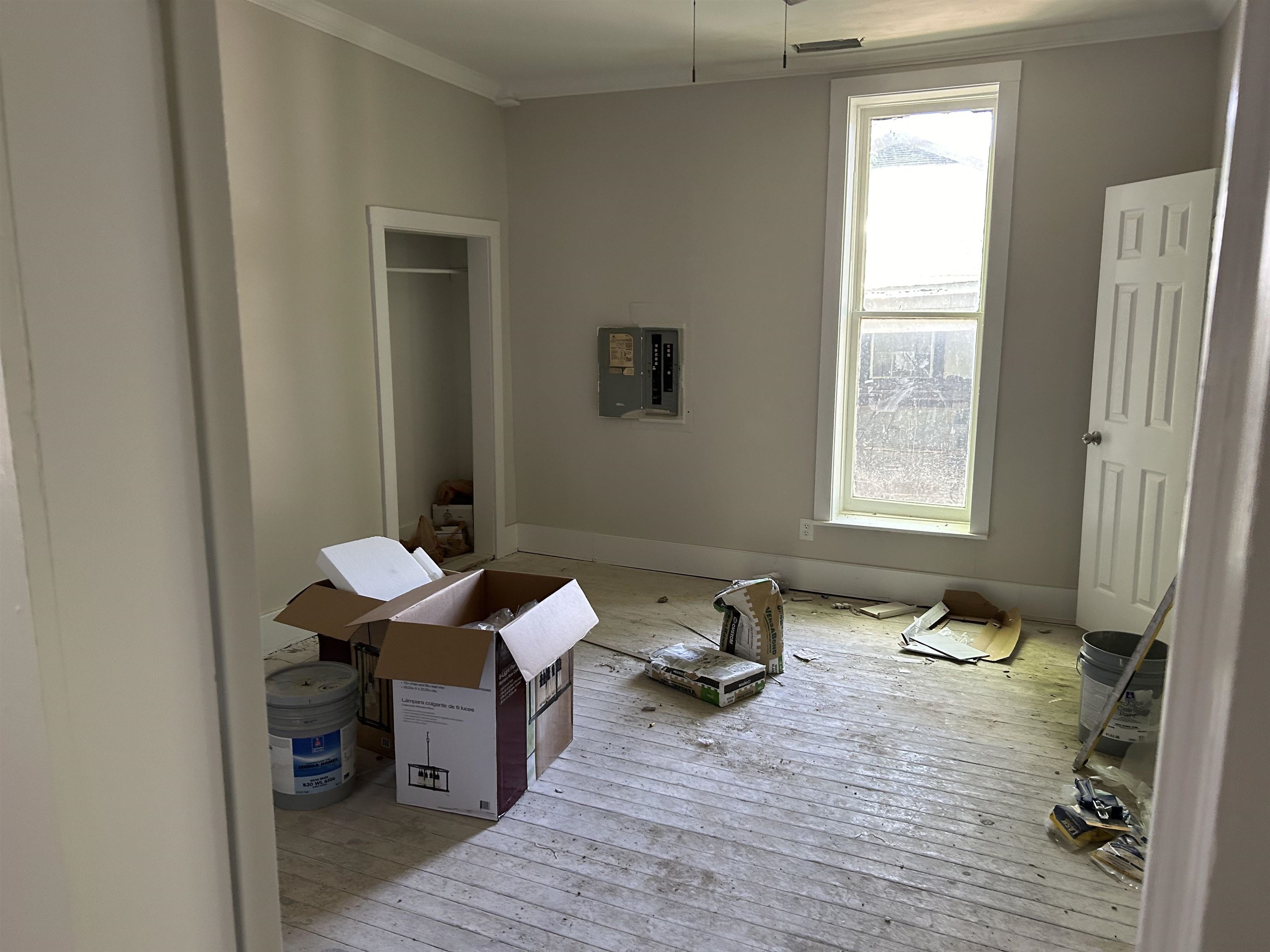 605 Byars Street Covington, TN 38019 - Photo 6 of 11 a living room with furniture and a window