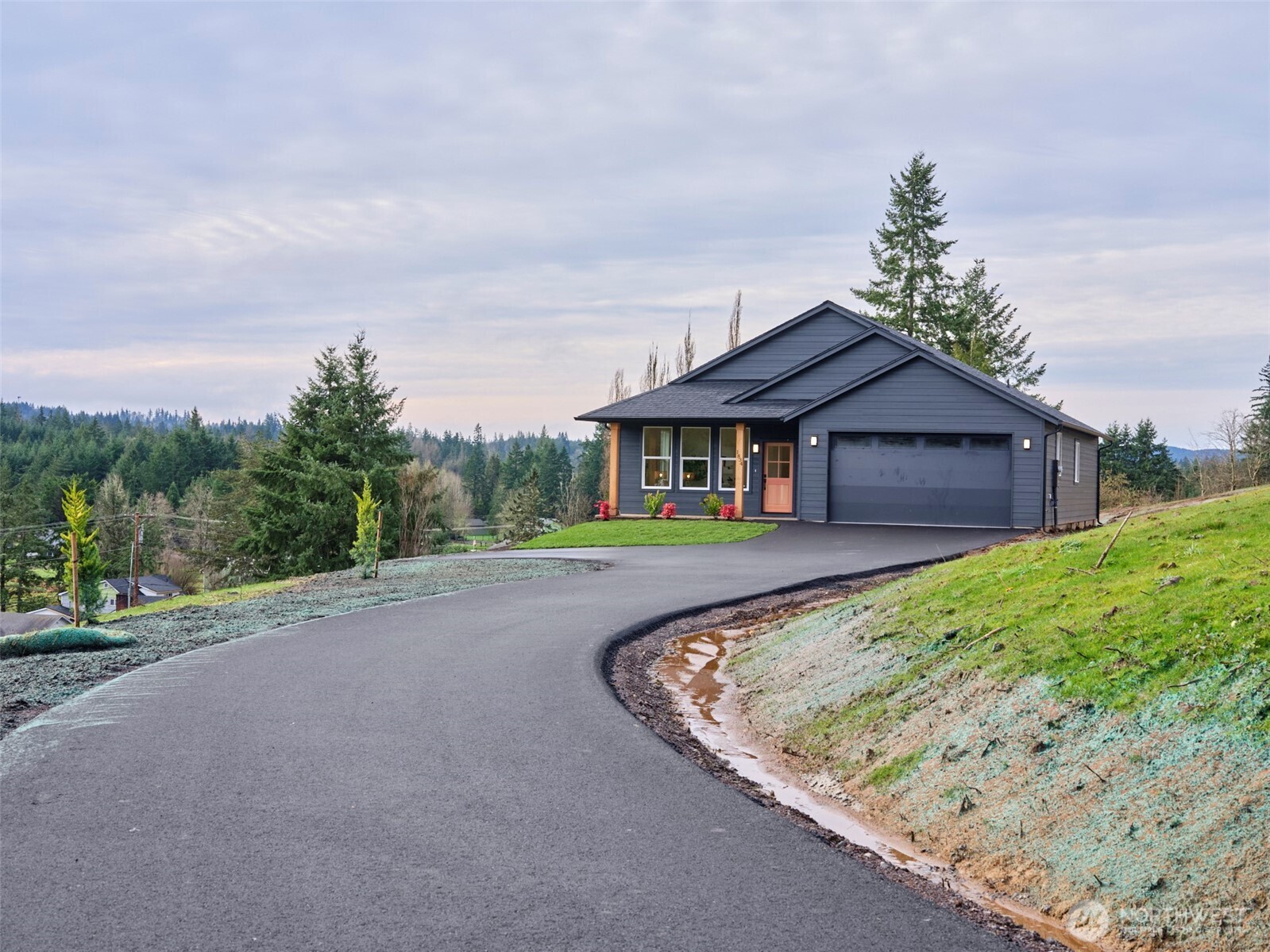 1834 Rose Valley Road Kelso, WA 98626 - Photo 2 of 40