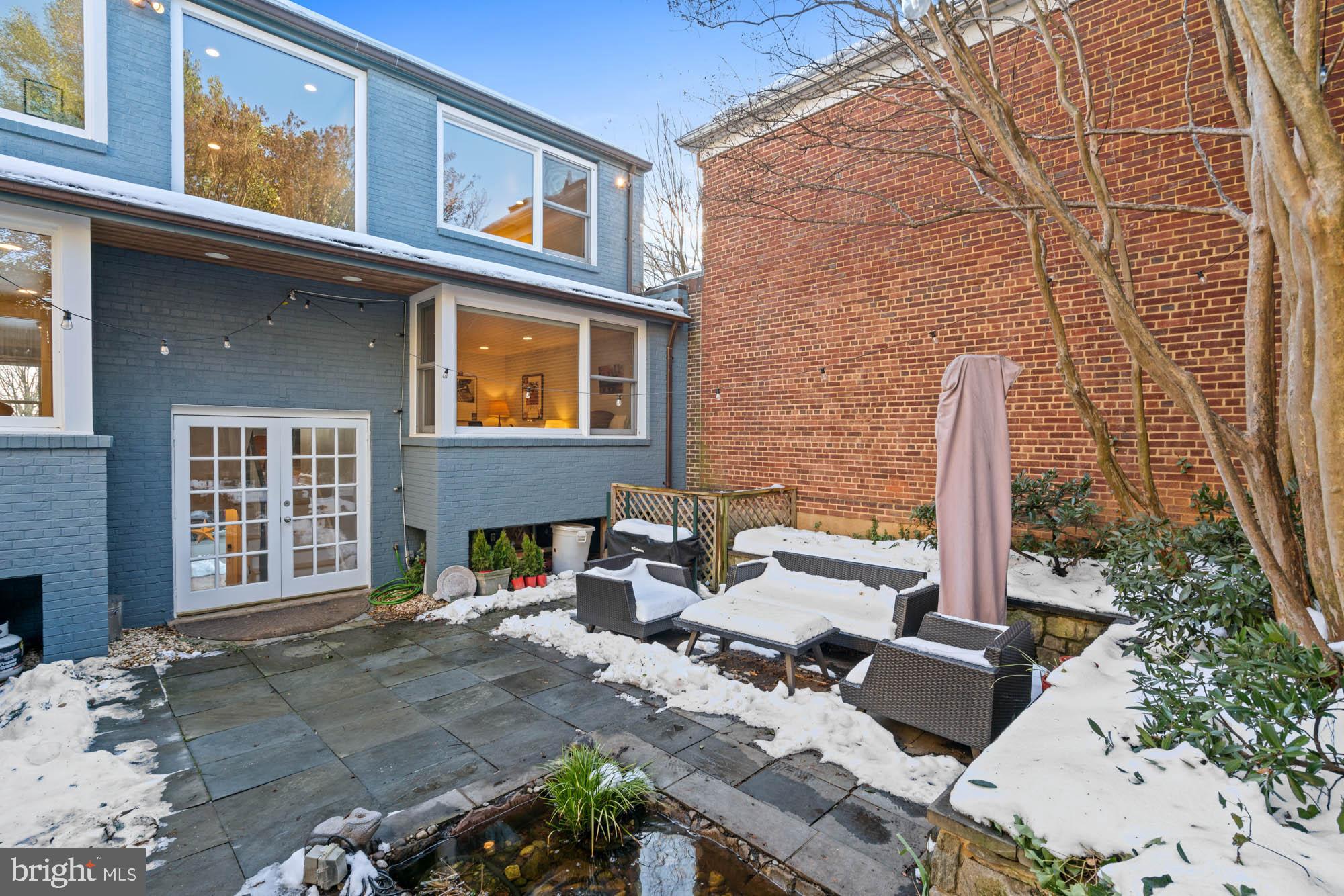 3507 R Street Northwest Washington, DC 20007 - Photo 60 of 71 Patio in the winter