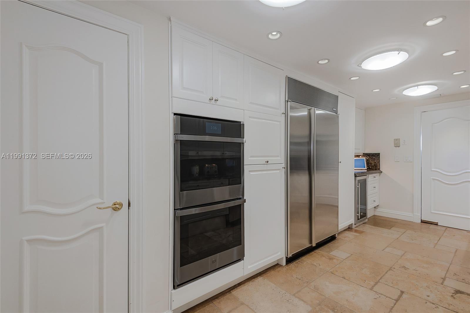 600 Grapetree Drive, Unit 9GN Key Biscayne, FL 33149 - Photo 12 of 40