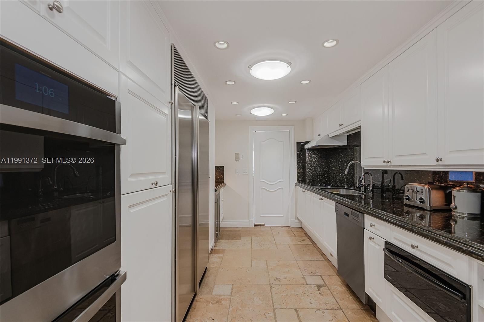600 Grapetree Drive, Unit 9GN Key Biscayne, FL 33149 - Photo 14 of 40